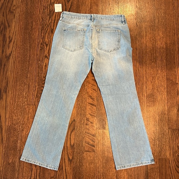 Free People Jeans - Picture 2 of 3